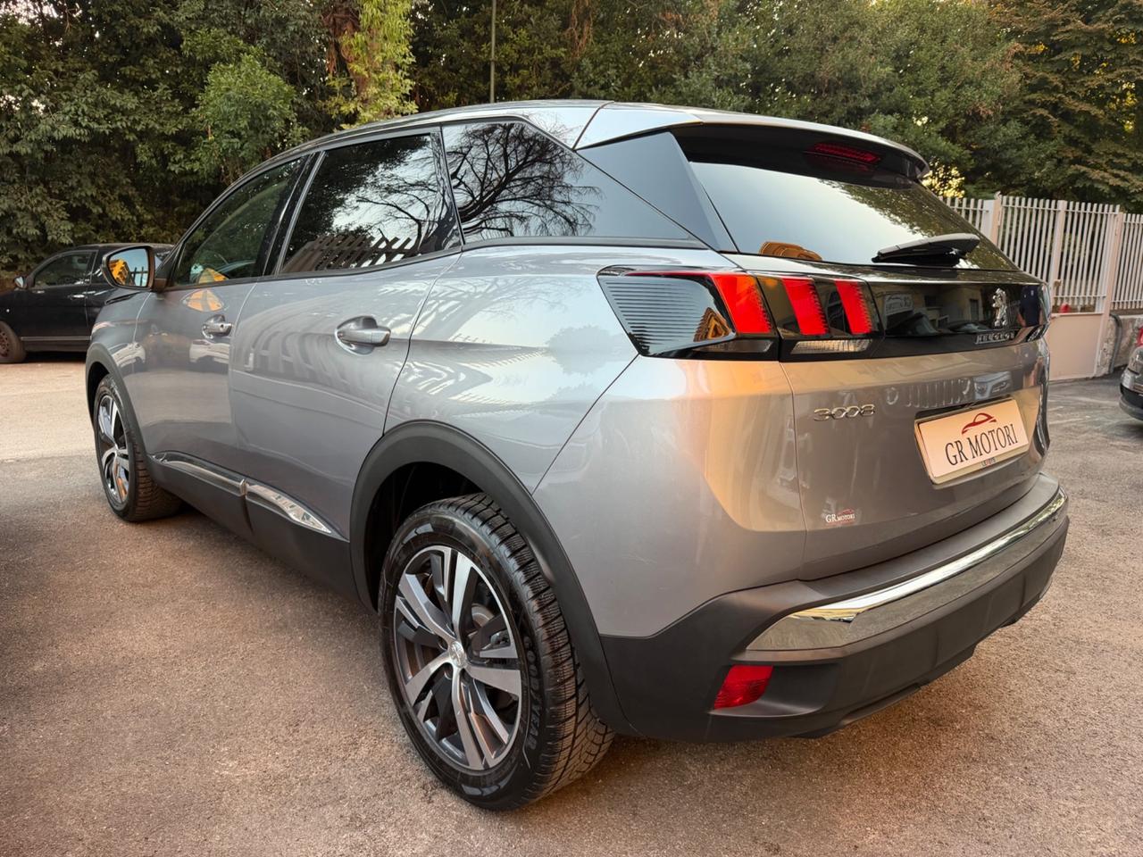 Peugeot 3008 BlueHDi 130 S&S EAT8 Allure Pack