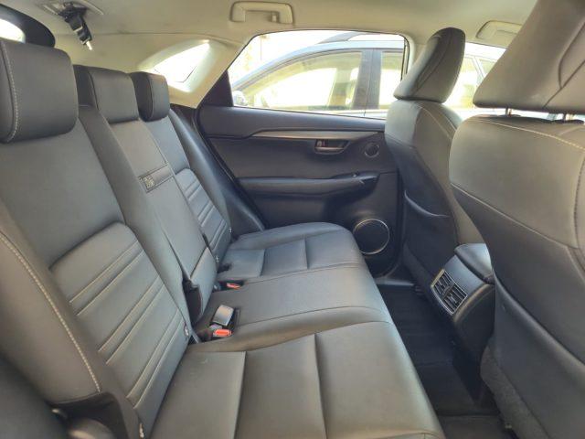LEXUS NX 300 Hybrid 4WD Premium