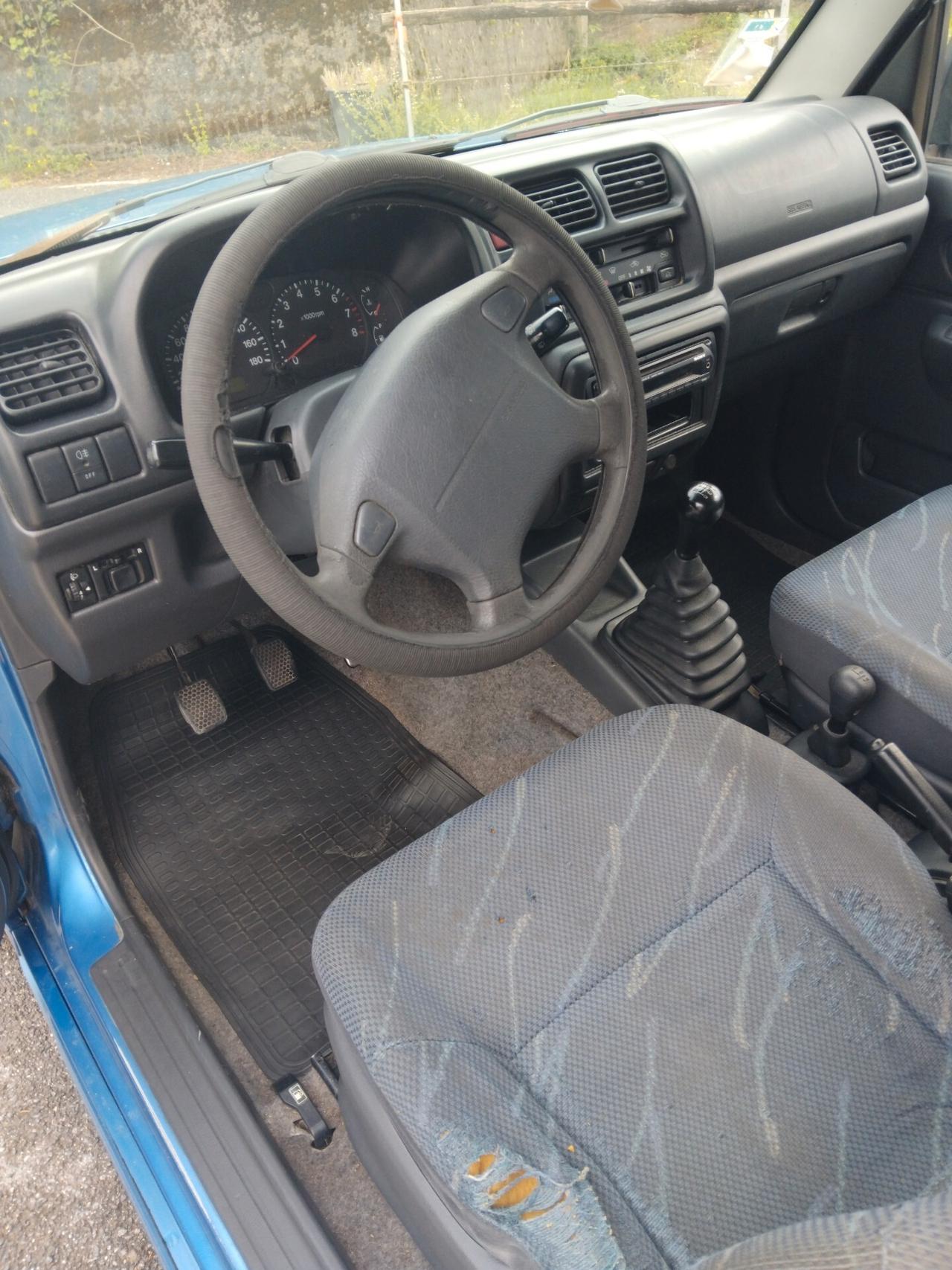Suzuki Jimny 1.3i 16V cat 4WD JLX