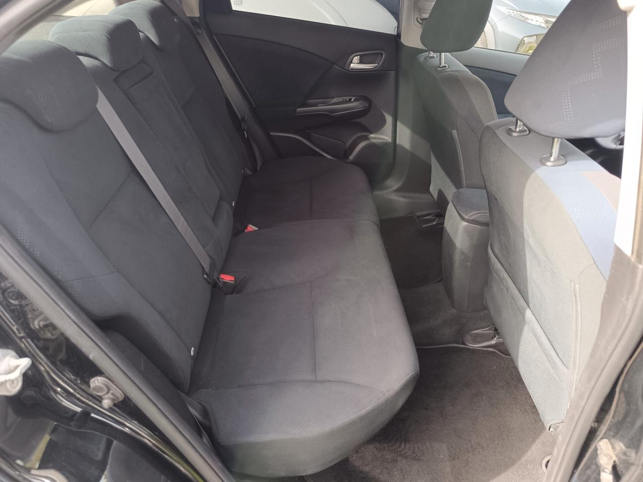 Honda Civic 1.4 i-VTEC Elegance