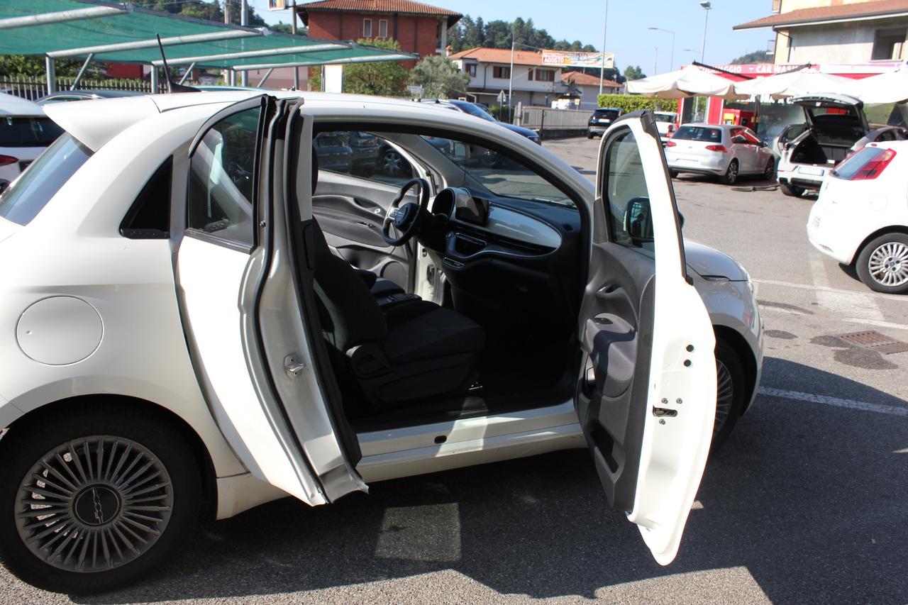 Fiat 500 500e Berlina 42 kWh Icon