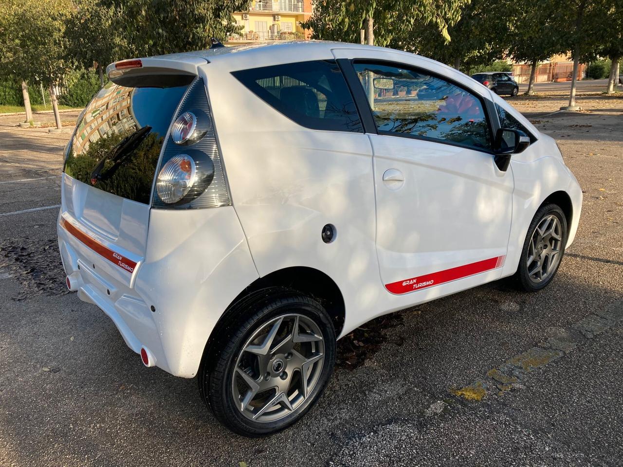 Minicar Casalini 550 Gran Turismo tua da 149 al mese