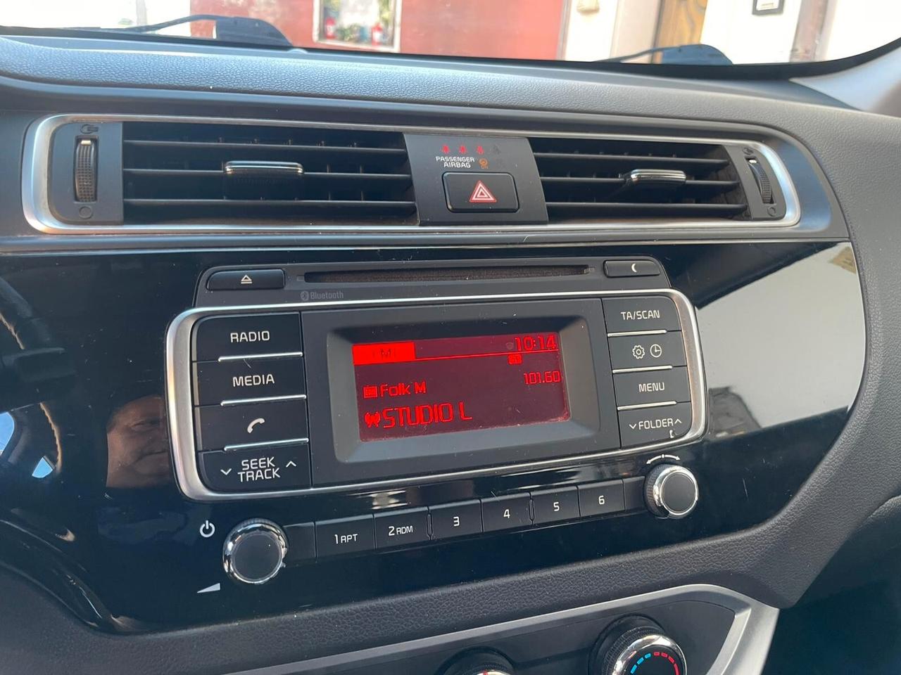 Kia Rio 1.1 CRDi 5p. Cool
