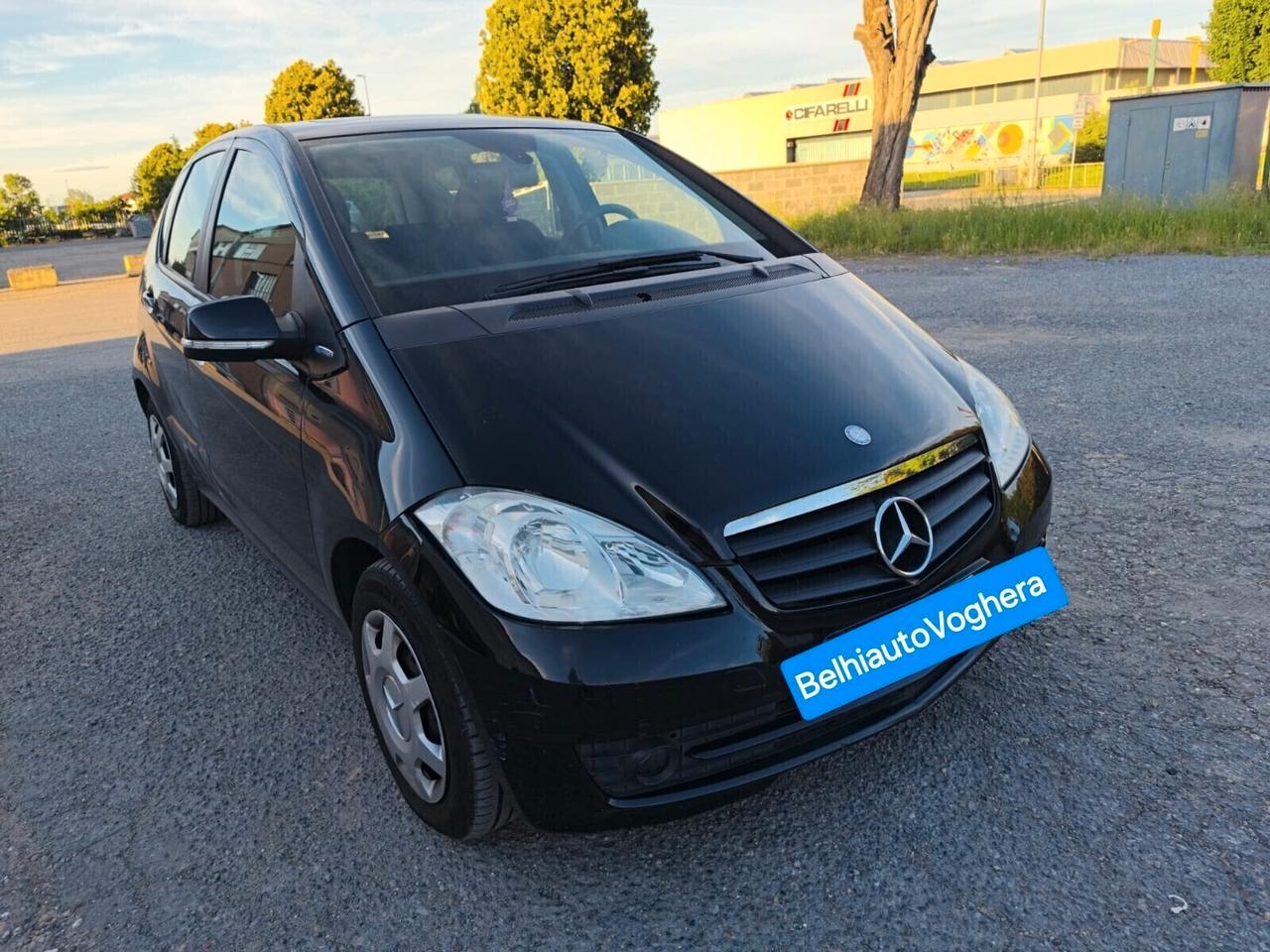 Mercedes-benz (A 160) 2010--1.5 Benzina Neopatentati
