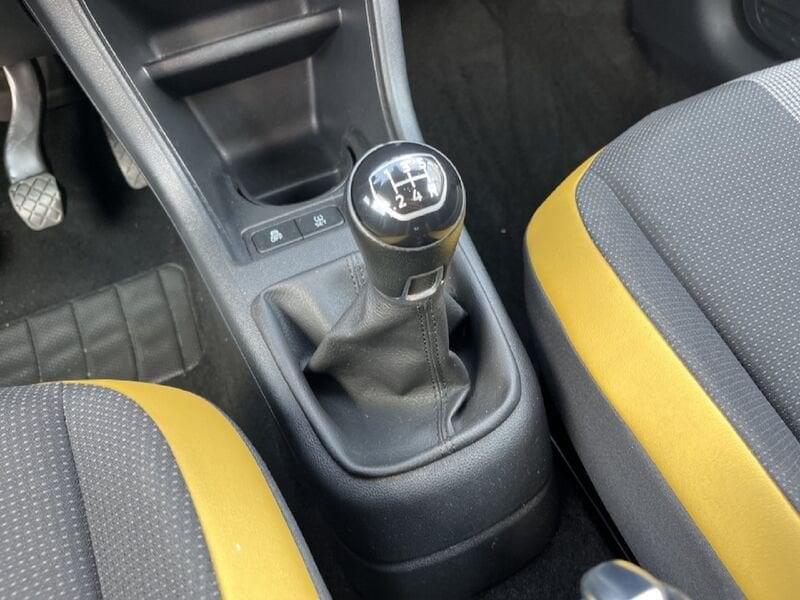 Volkswagen up! 3p 2017 3p 1.0 Move 60cv
