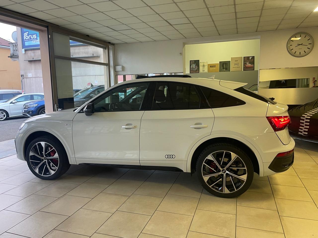 Audi Q5 SPB 40 TDI quattro S tronic line plus - Nessun vincolo -