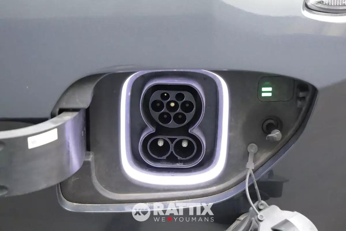 Hyundai Kona motore elettrico 64 kWh EV Xline