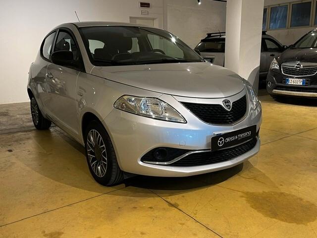 Lancia Ypsilon 1.3 MJT 16V 95 CV 5 porte S&S Gold