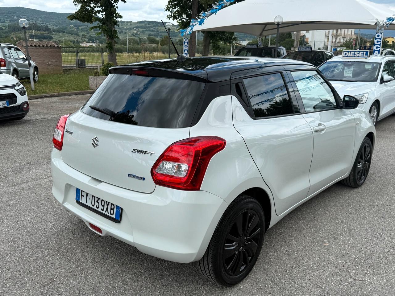 " DA VETRINA " Suzuki Swift 1.2 Hybrid Cool