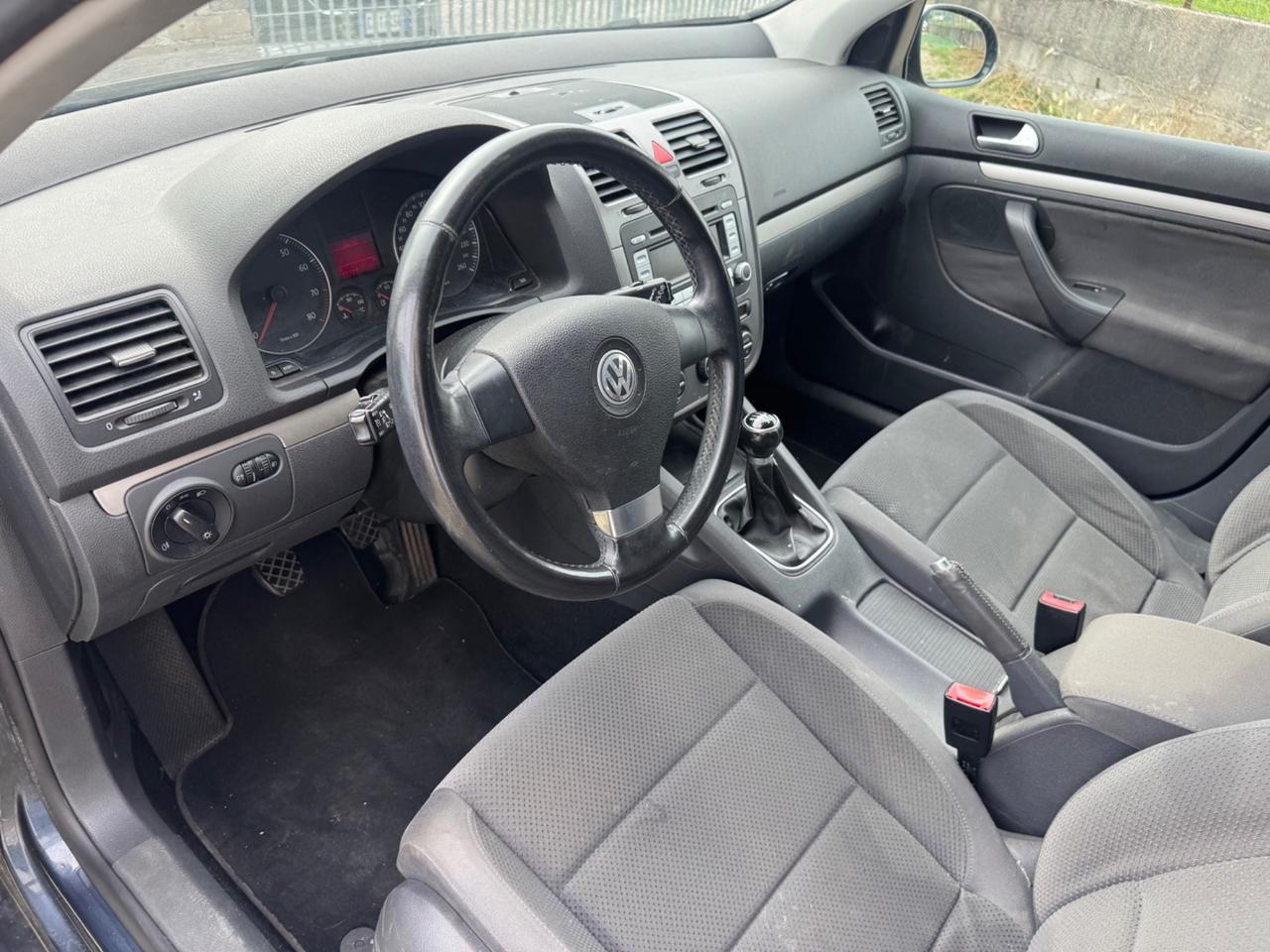 Volkswagen Golf 5 Benzina