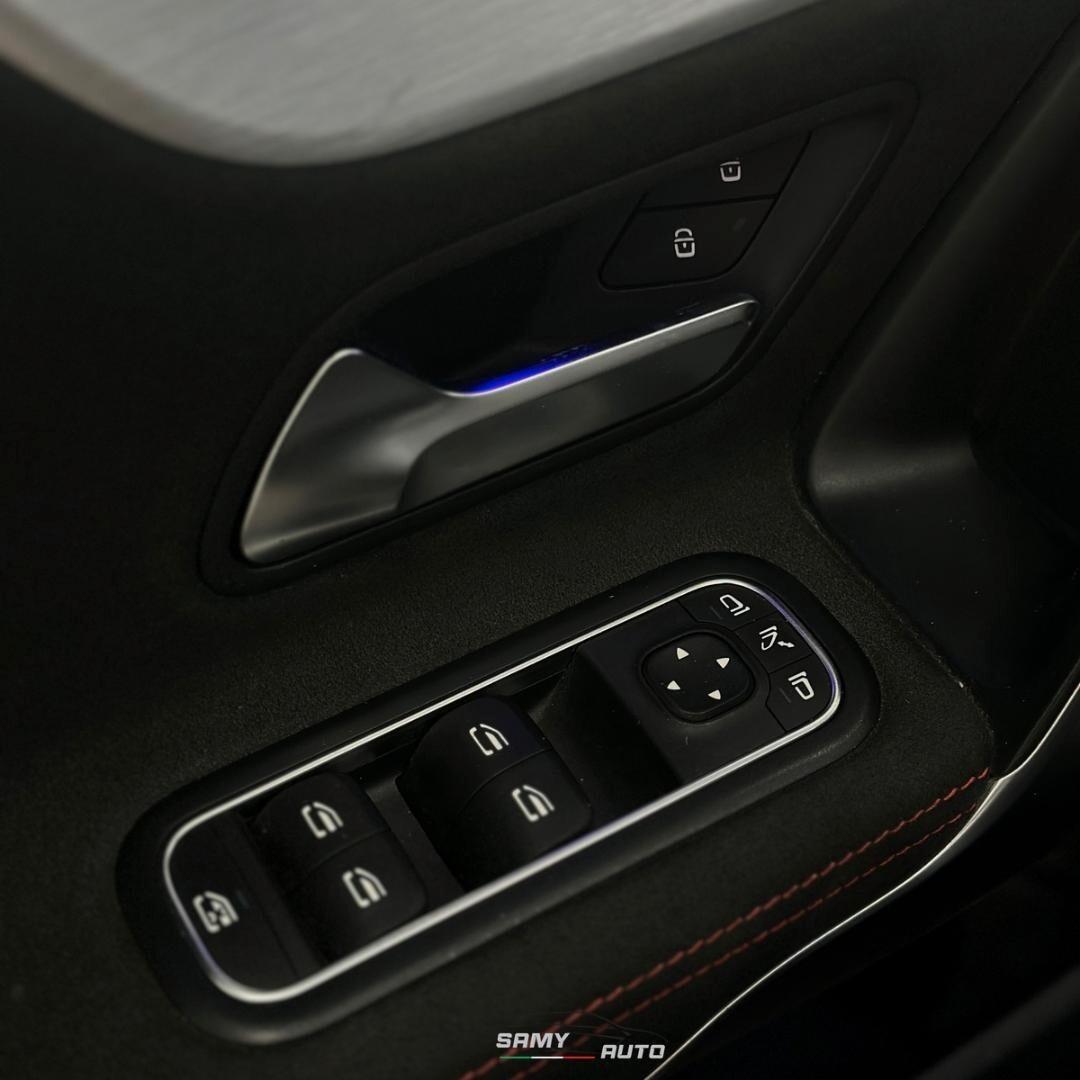 Mercedes-benz A 35 AMG 4matic auto