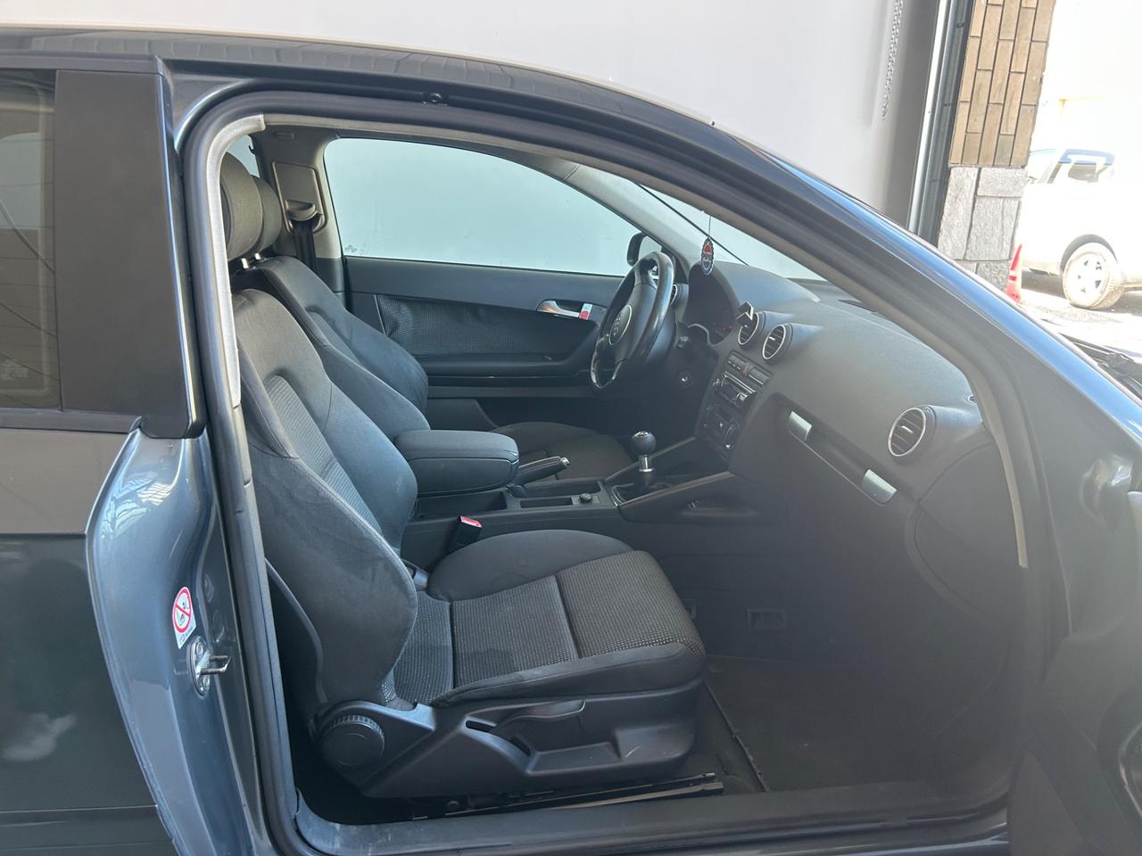 Audi A3 2.0 16V TDI Attraction