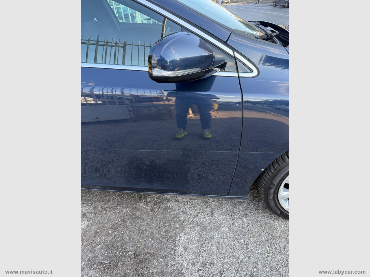 VOLVO V40 D2 1.6 Momentum