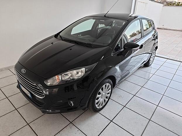 FORD Fiesta 1.5 TDCi 75 cv 5 Porte - 12/2013