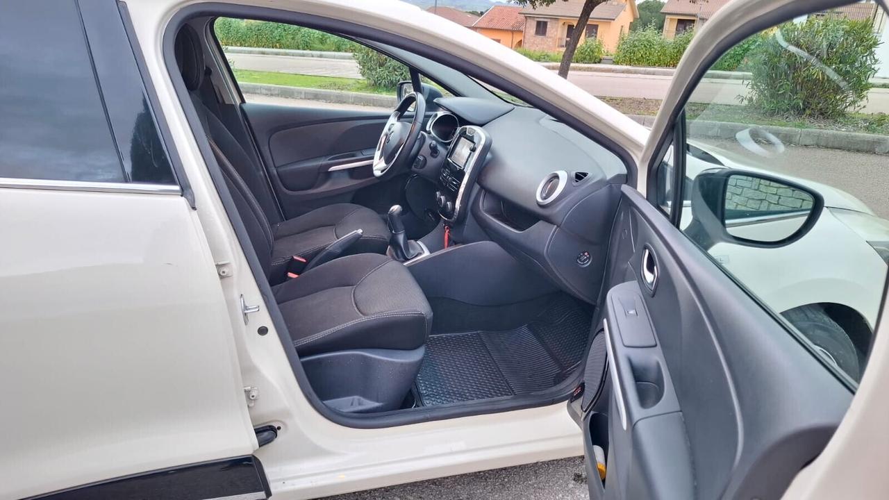 Renault Clio dCi 8V 90CV Start&Stop 5 porte Energy Duel