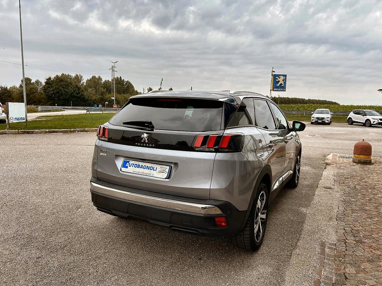 Peugeot 3008 ALLURE BlueHDi 120 6mt SPOTICAR