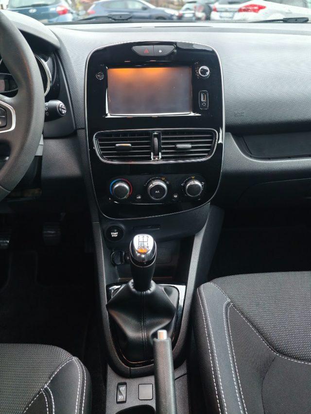RENAULT Clio 1.2 75CV 5p Intense