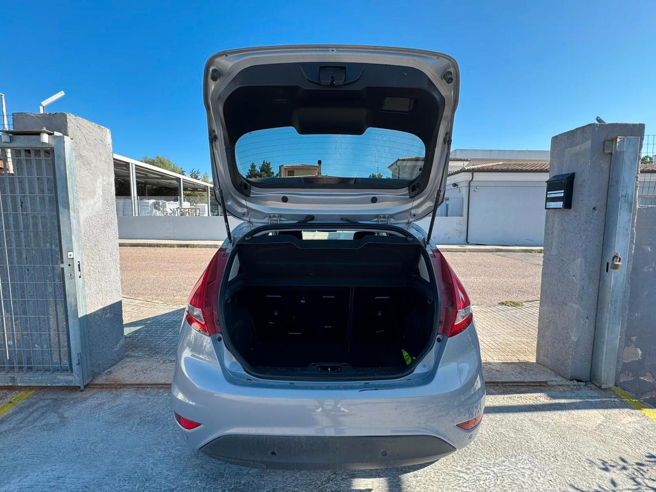 FORD FIESTA DIESEL PRONTA CONSEGNA