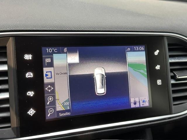 Peugeot 308 BlueHDi 120 S&S EAT6 SW Allure