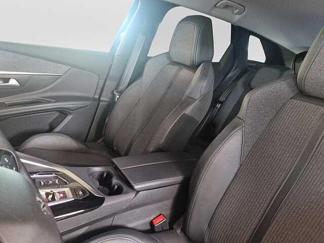 Peugeot 3008 3008 1.5 bluehdi Allure Pack s&s 130cv eat8