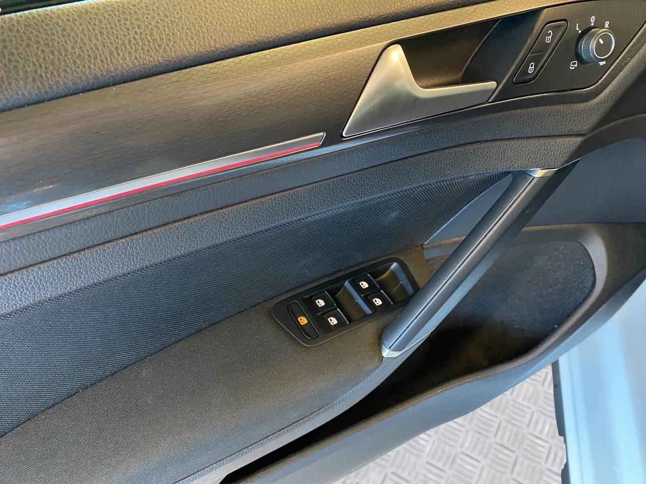 Volkswagen Golf 5p 2.0 tsi Gti Performance 245cv