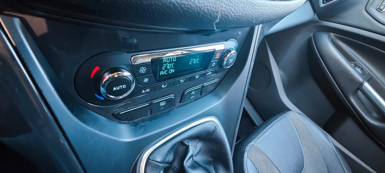 Ford Kuga 2.0 TDCI 120 CV S&S 2WD Titanium