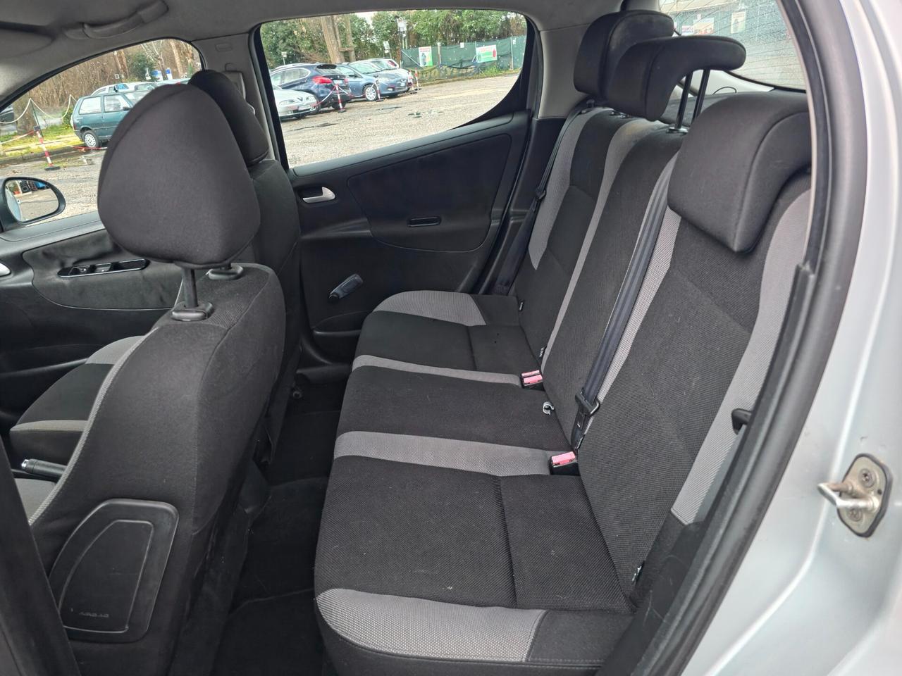 Peugeot 207 1.4 HDi 70CV 5p. ONE Line 2009-E4 Manuale NEO