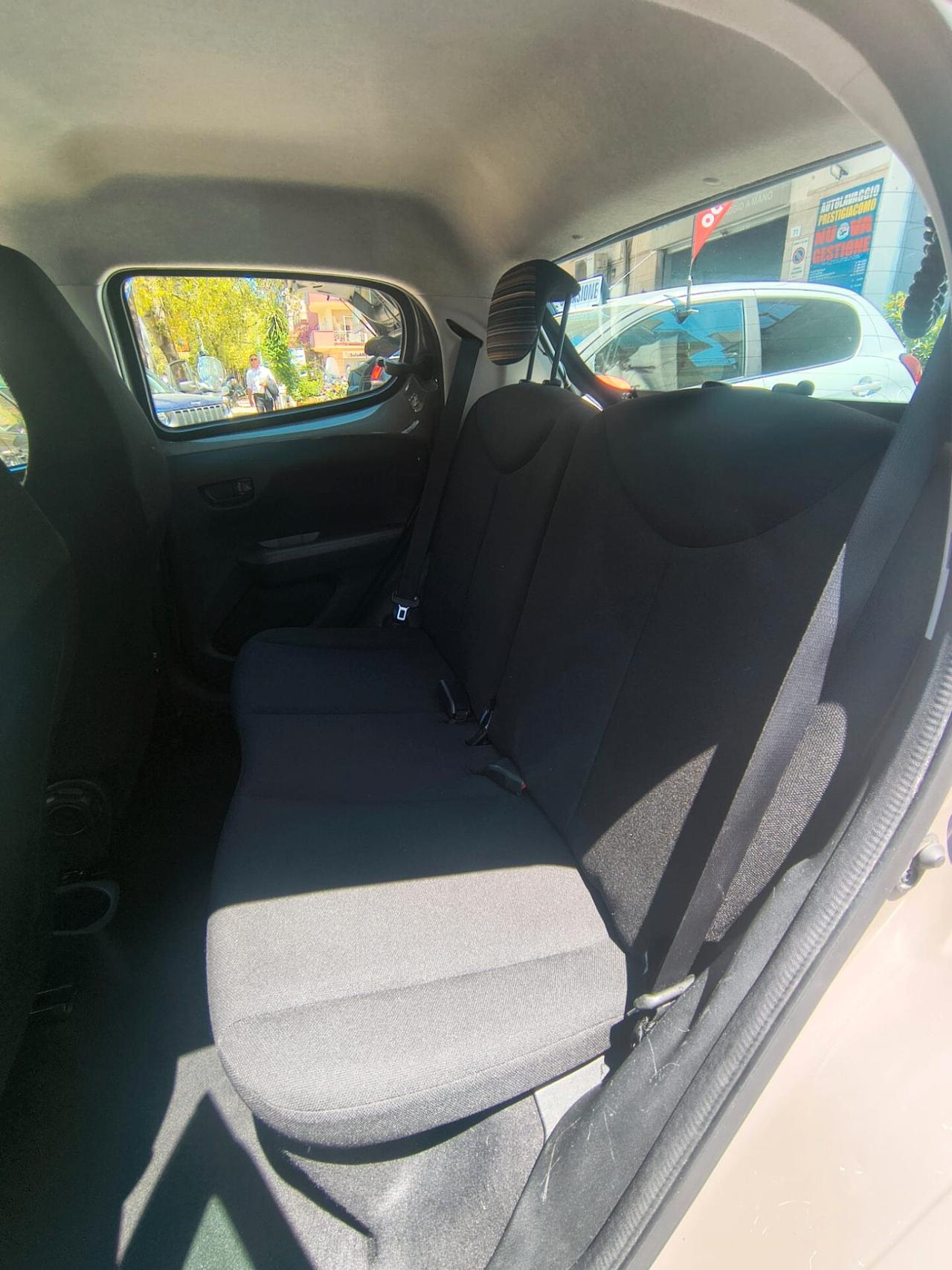 Citroen C1 VTi 68 ETG 5 porte Feel