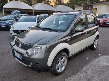 Fiat Panda 1.3 MJT 16V DPF 4x4 Cross