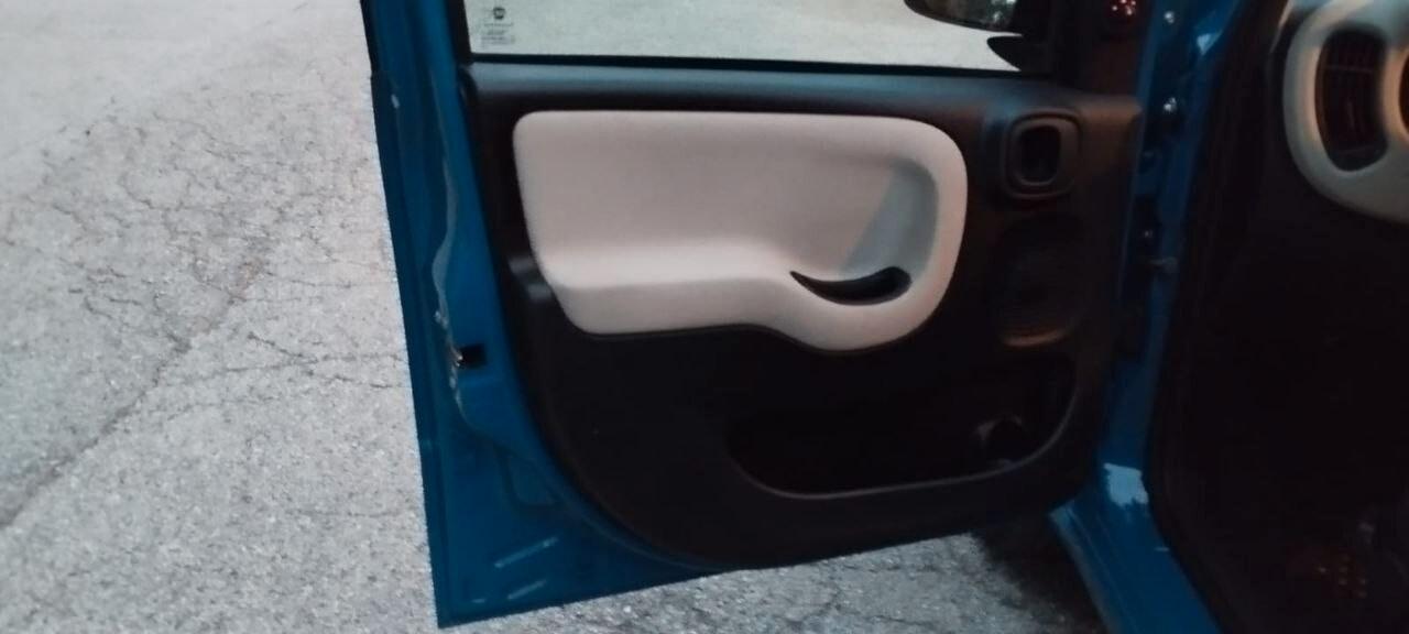 Fiat panda Lounge 0.9 twin air 02/12, km 32.840