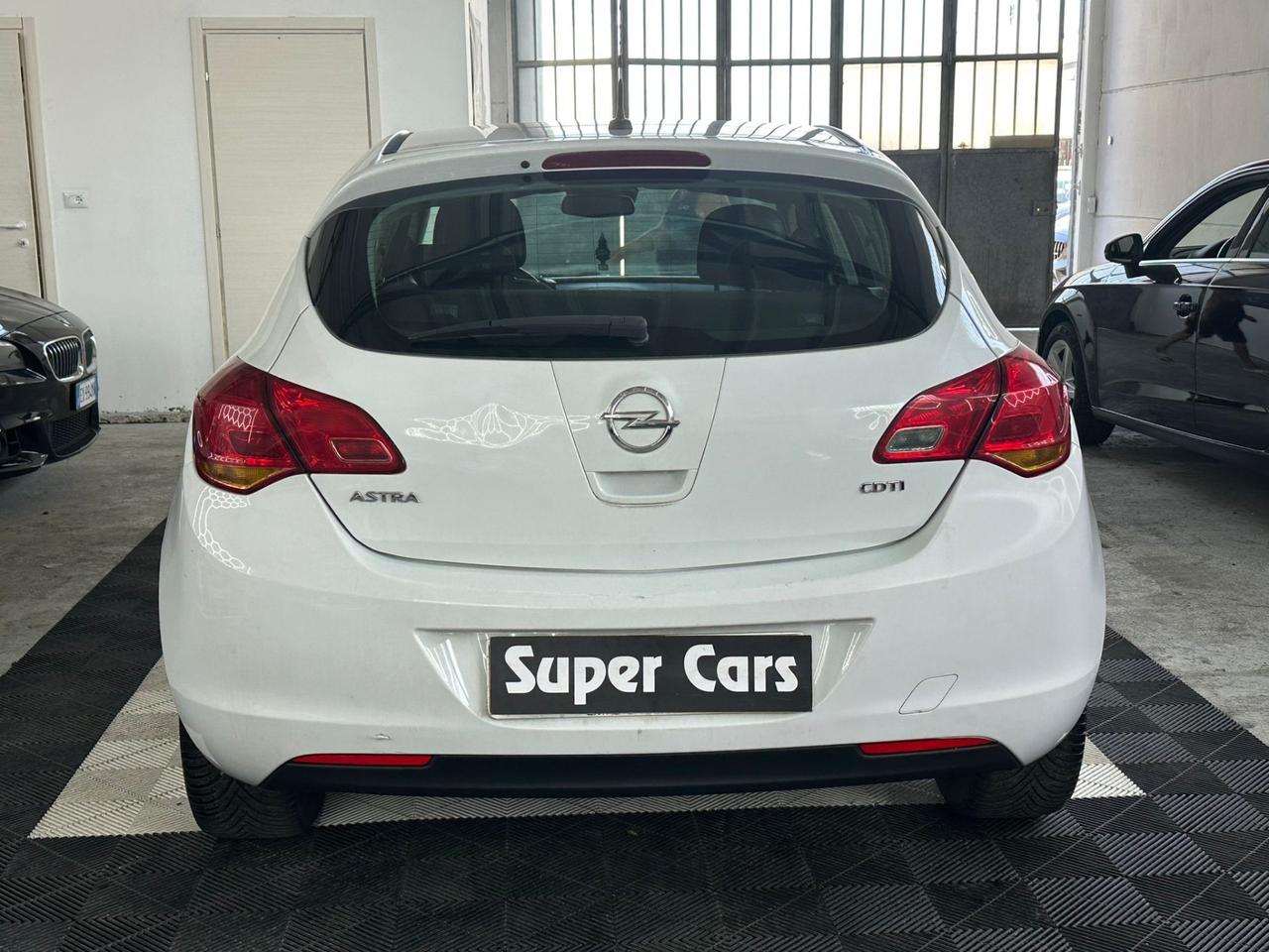 Opel Astra 1.7 CDTI 110CV 5 porte Cosmo