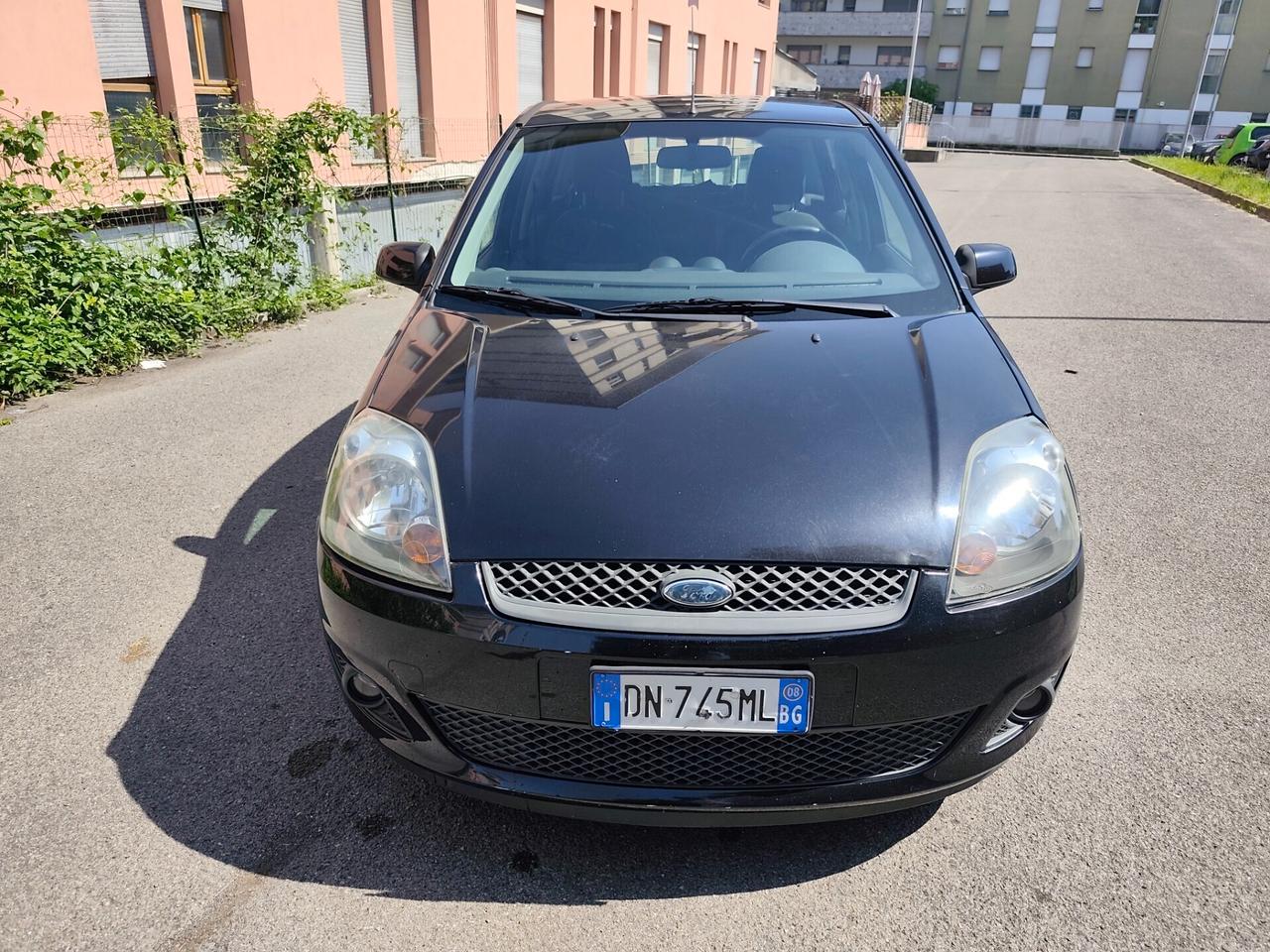 Ford Fiesta 1.2 Benz GPL 5 porte