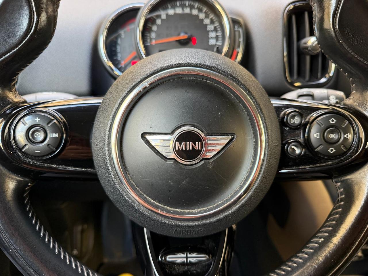 Mini Cooper D Countryman 2.0 Cooper D BUSIN #50721