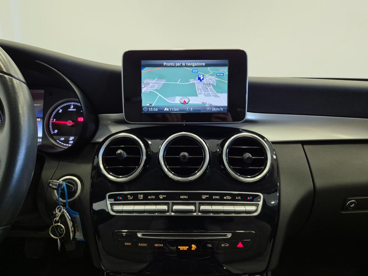 MERCEDES-BENZ C 180 d Executive