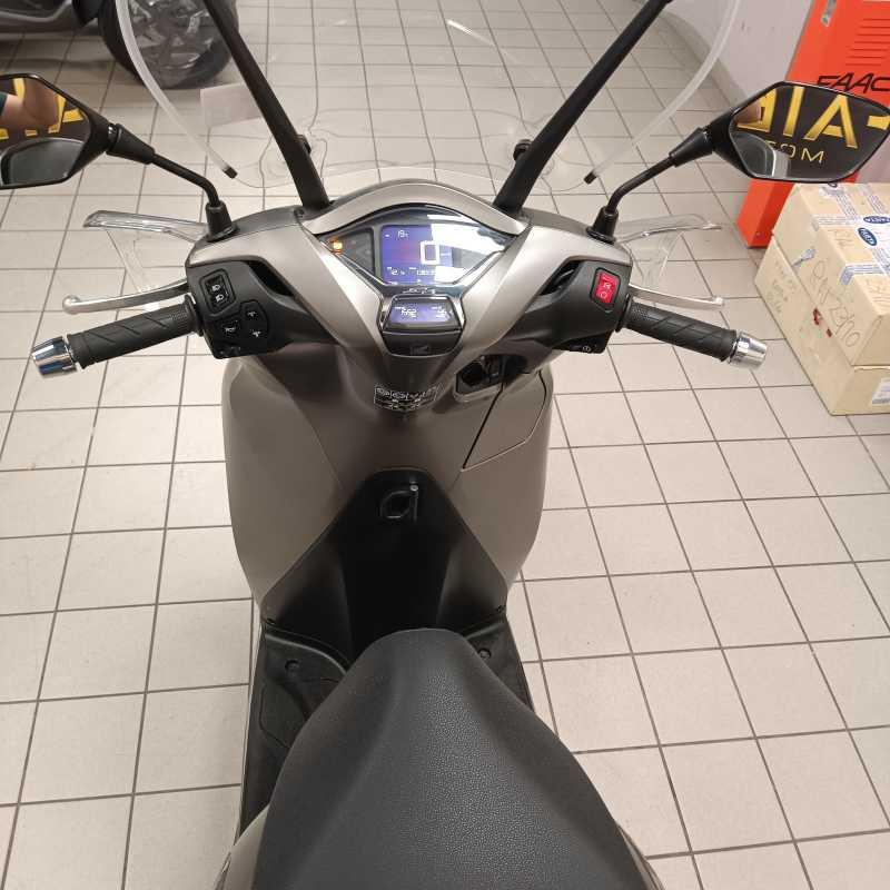 Honda SH 350 - 2022