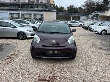 Toyota iQ 1.0 Sol