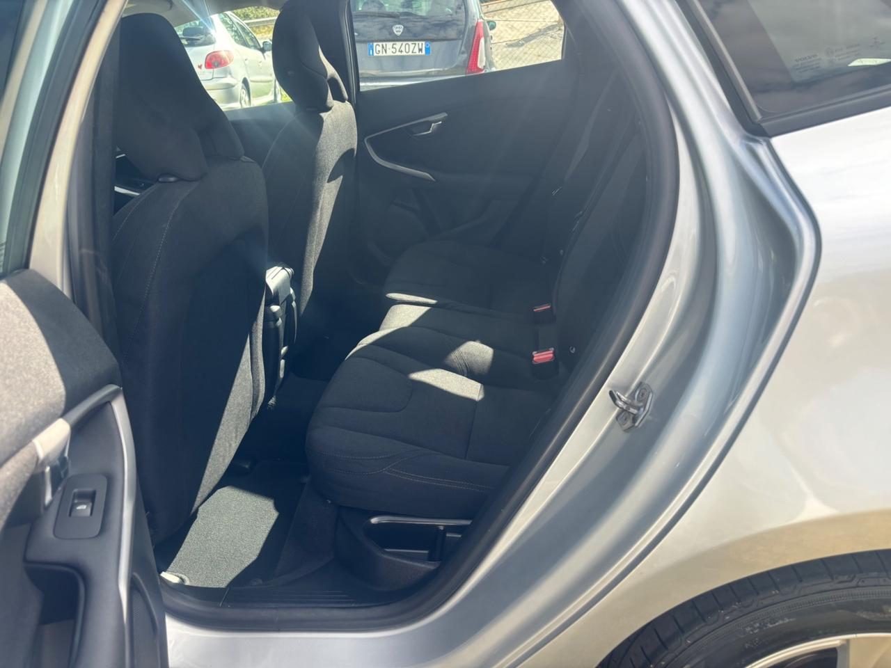 Volvo V40 D2 1.6 Momentum