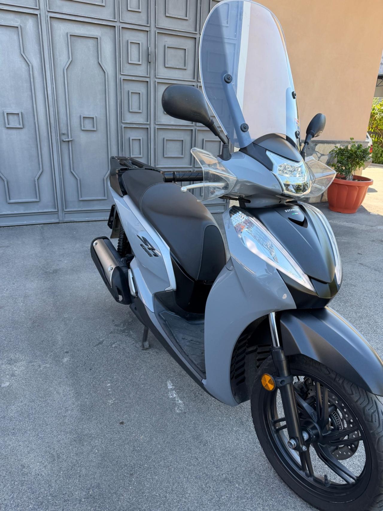 Honda SH 300 i Air Force