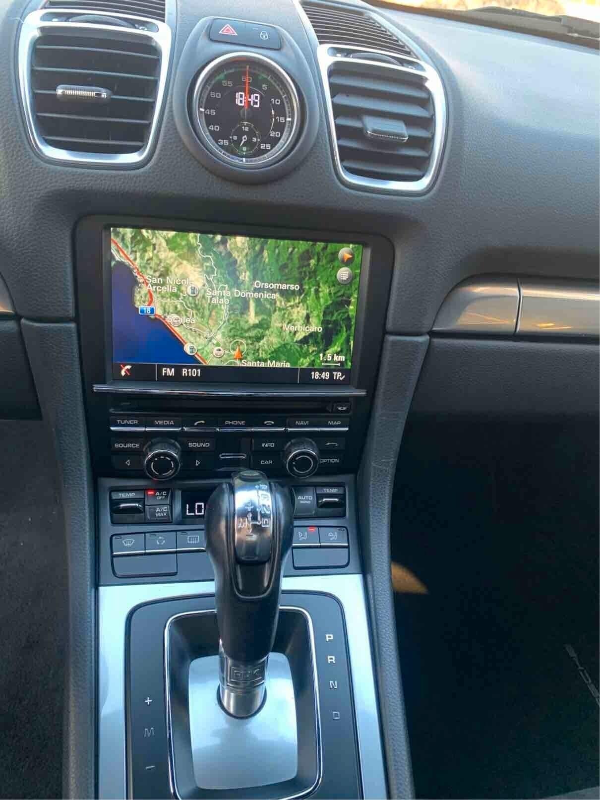 Porsche Cayman