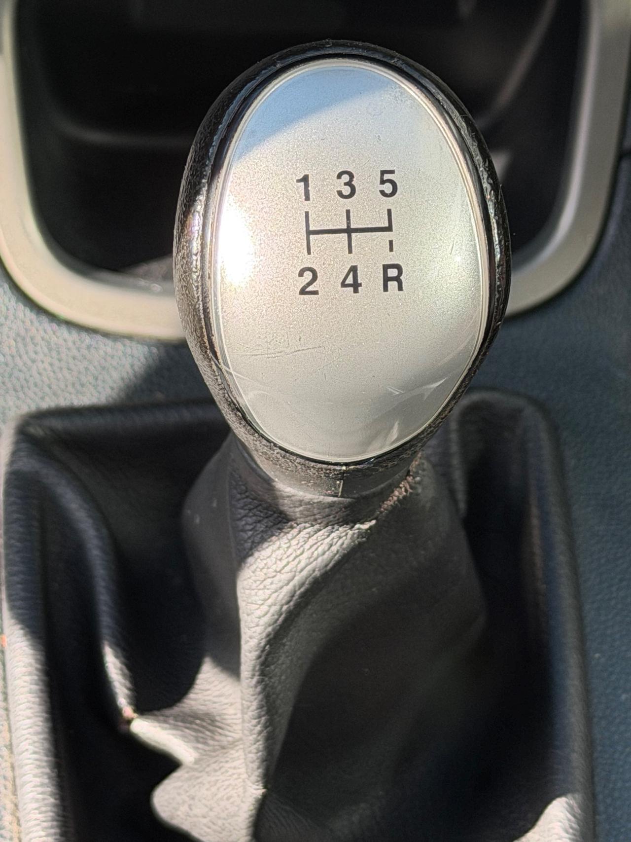 Ford Fiesta 1.4 3 porte Bz.- GPL 2030- Neopatentati