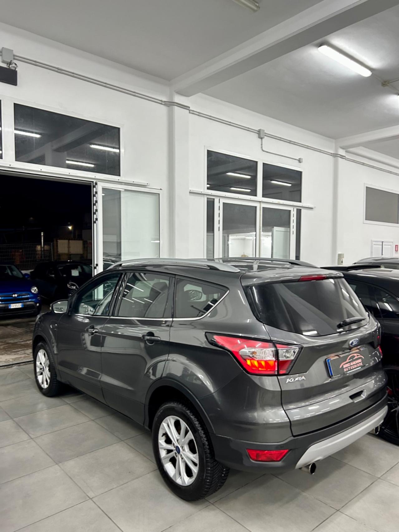 Ford Kuga 1.5 TDCI 120 CV S&S Titanium FINANZIABILE