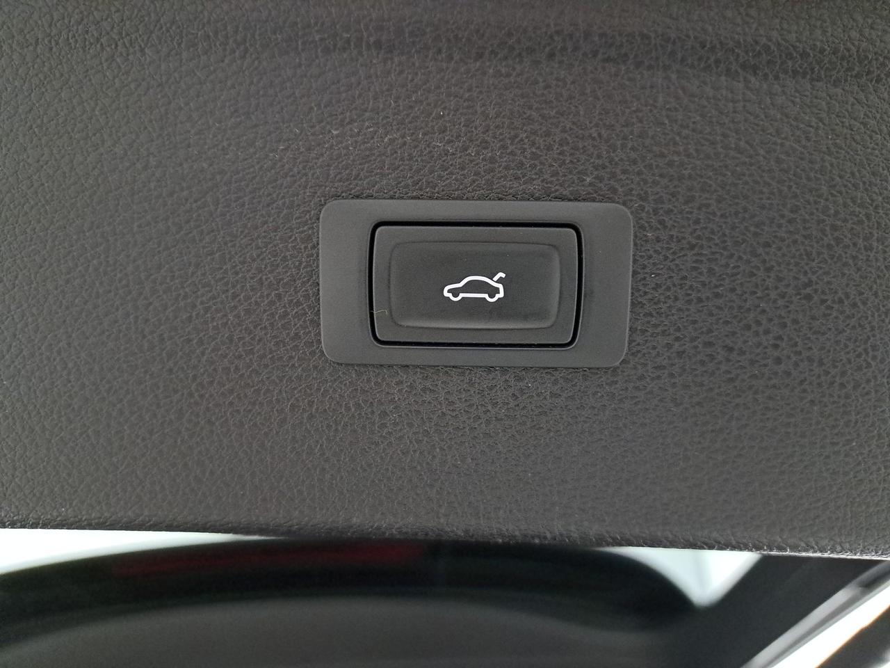 Audi Q5 40 2.0 tdi business sport quattro 190cv s-tronic