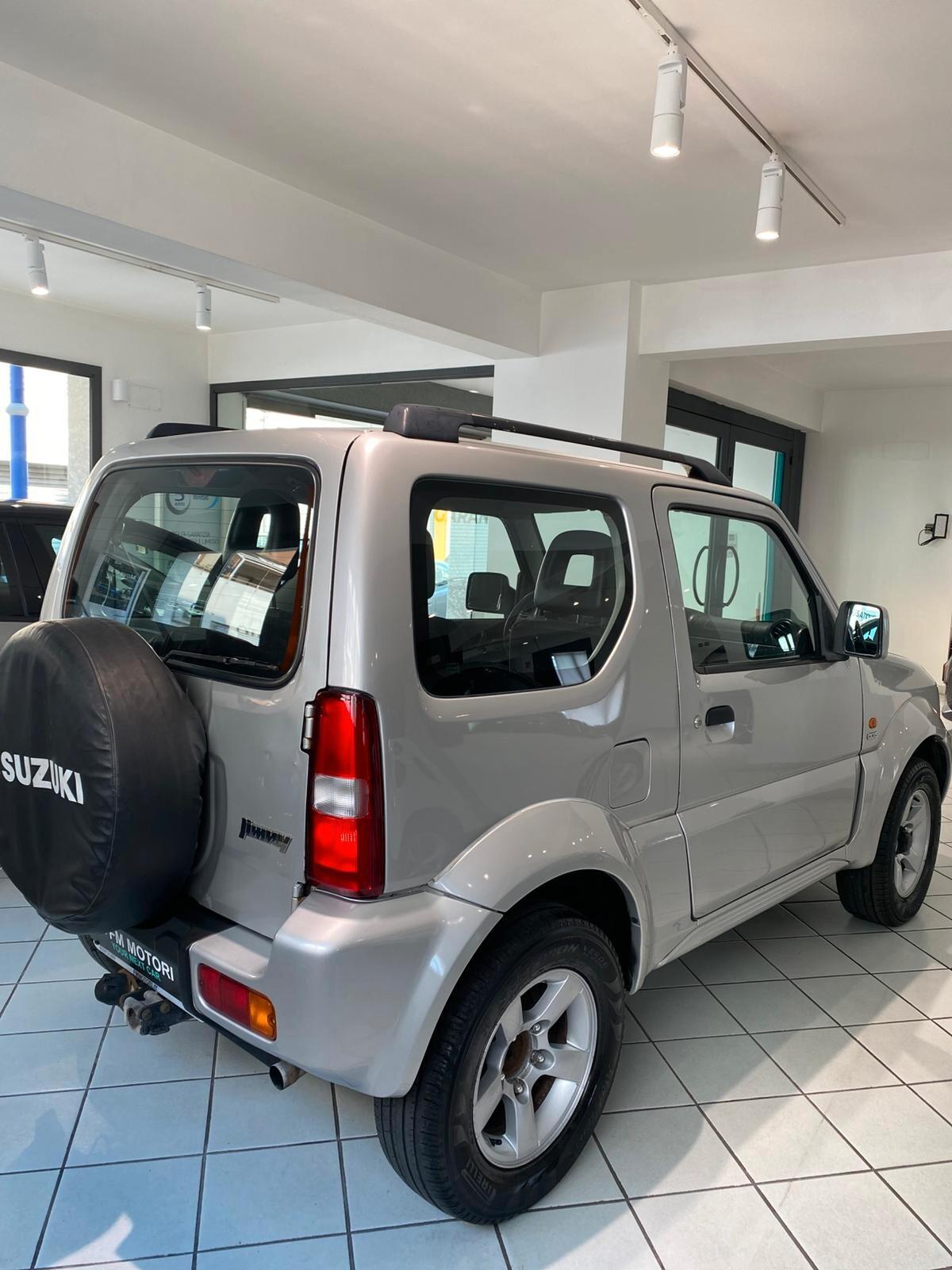 Suzuki Jimny 1.5 DDiS cat 4WD JLX
