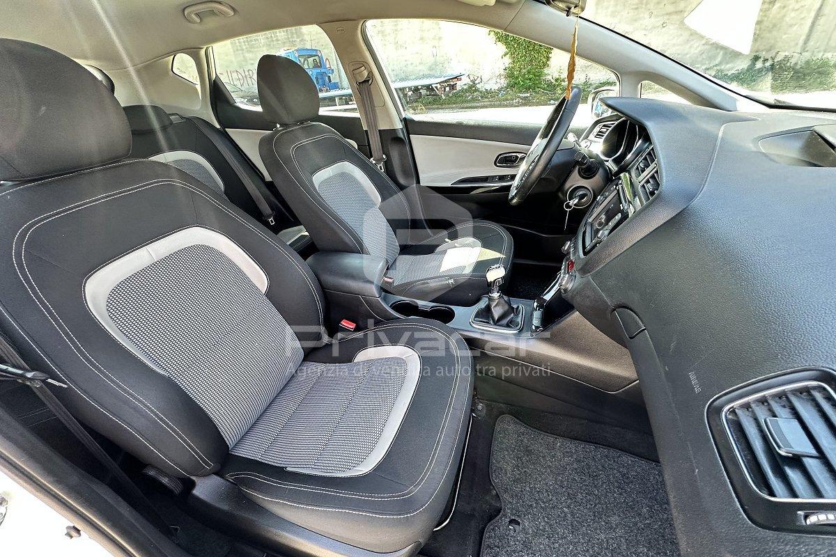 KIA cee'd 1.6 CRDi 128 CV 5 porte Stop&Go high tech