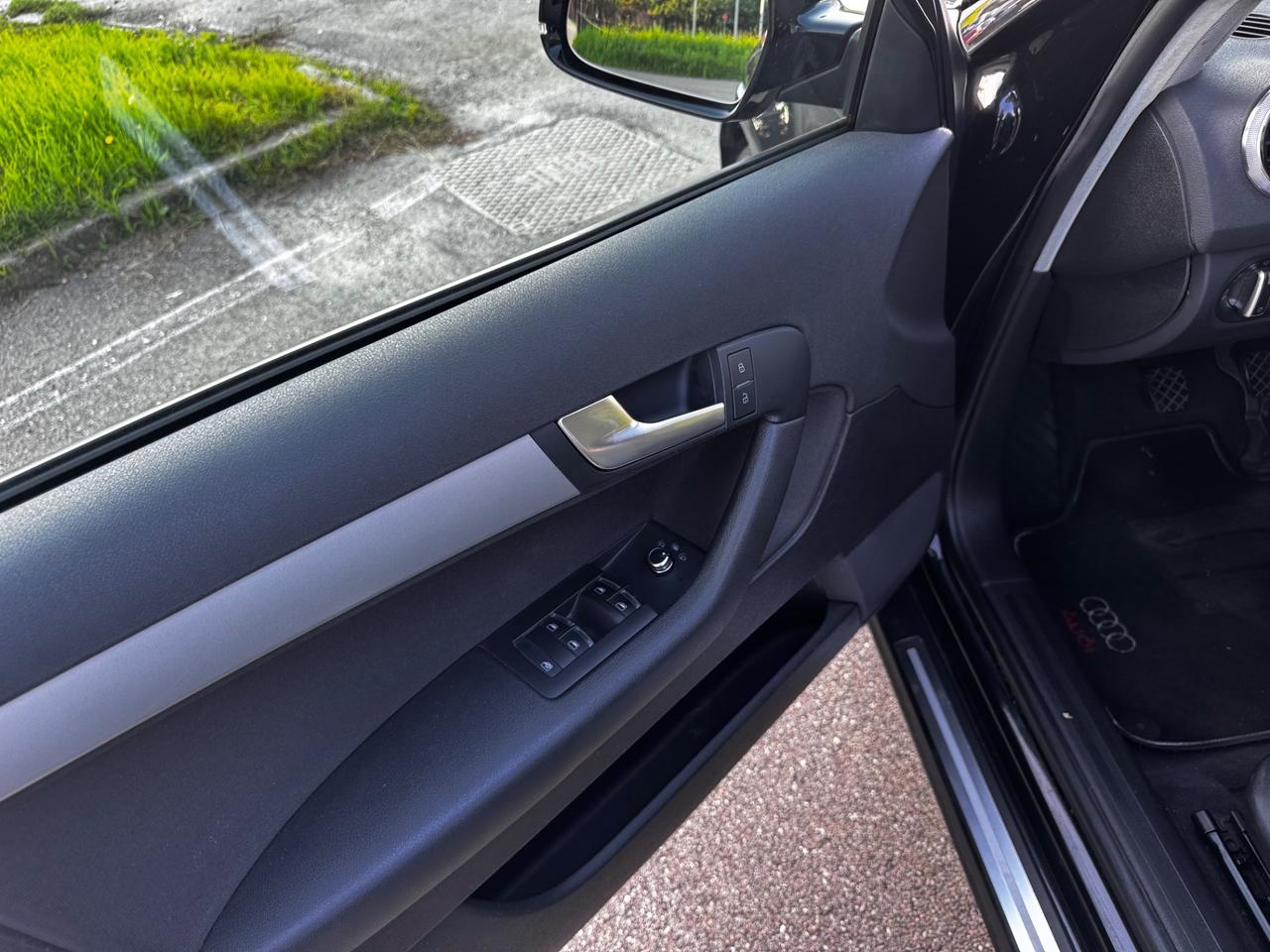 Audi A3 1.6 TDI 105 CV CR Ambition neopatentati