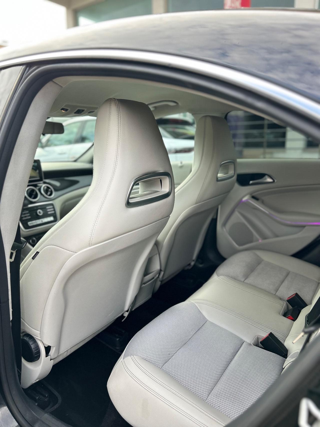 Mercedes-benz CLA 180 d Sport guidabile neopatentati