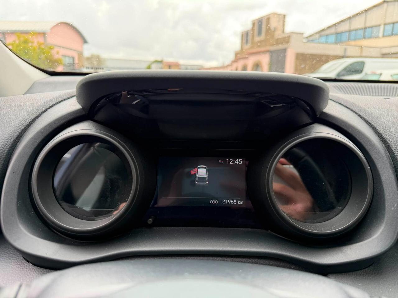 Toyota Yaris 1.5 Hybrid 5 porte Trend