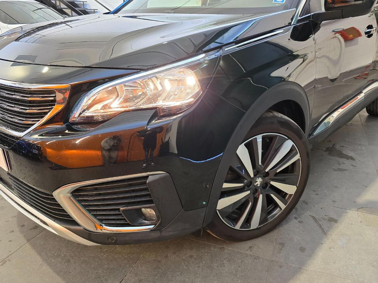 PEUGEOT 5008 BlueHDi 130 S&S EAT8 Allure Pack 7 POSTI