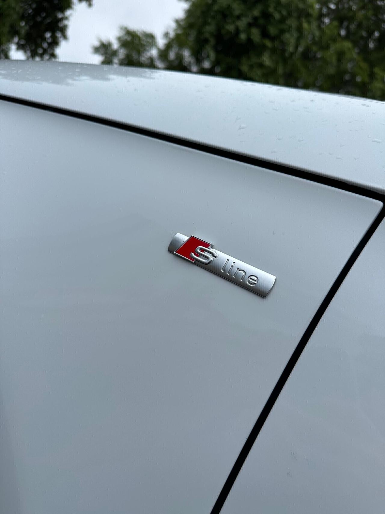 Audi A1 1.6 TDI 90CV S-LINE