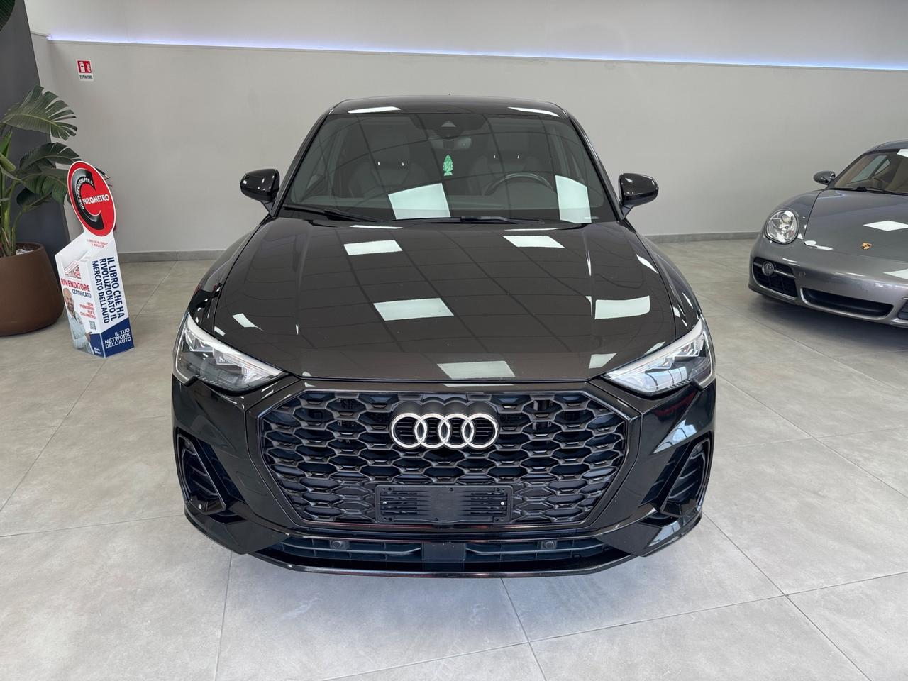 Audi Q3 35 TDI S tronic line edition